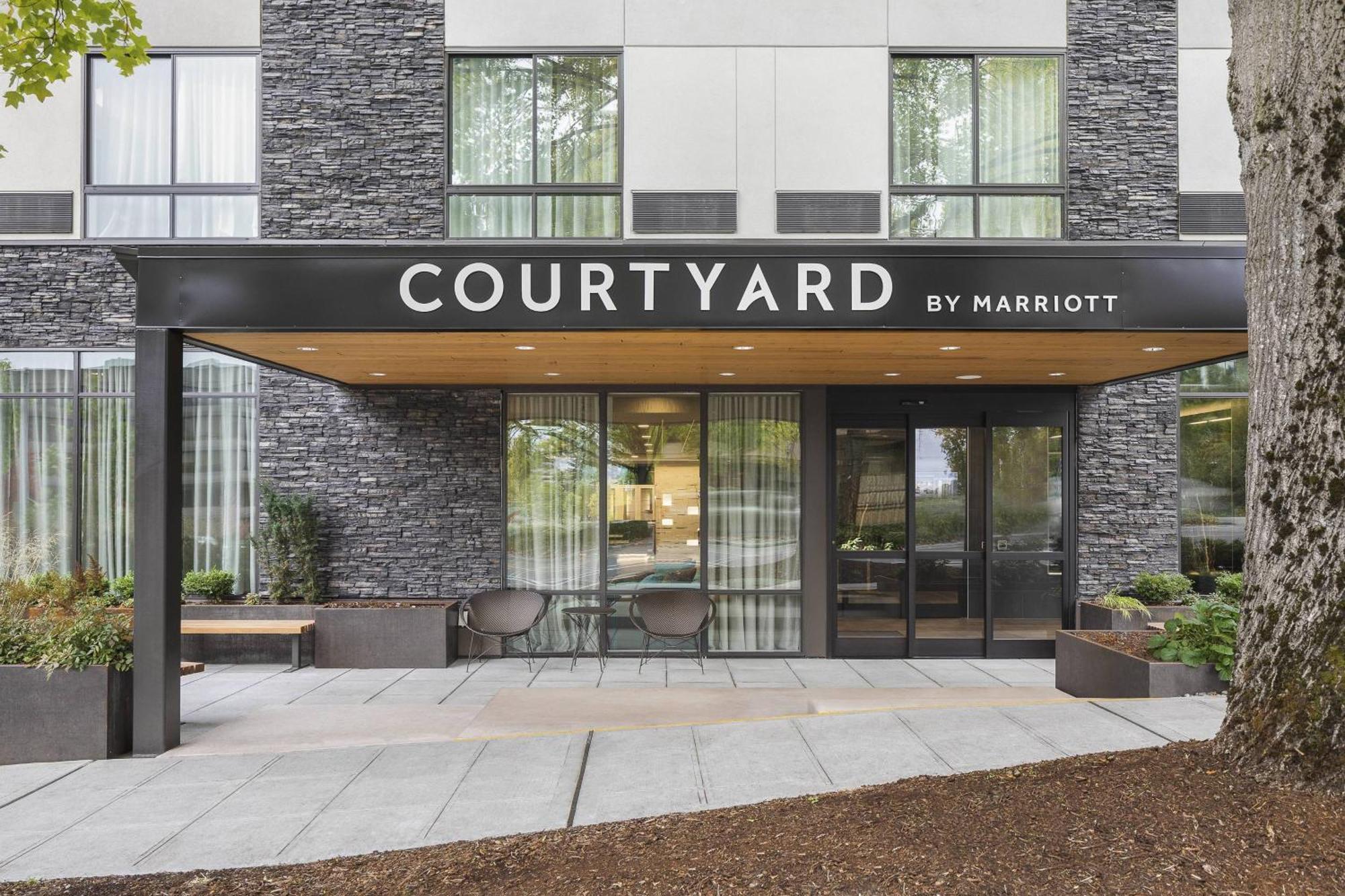 Hotel Courtyard By Marriott Seattle Northgate Exterior foto